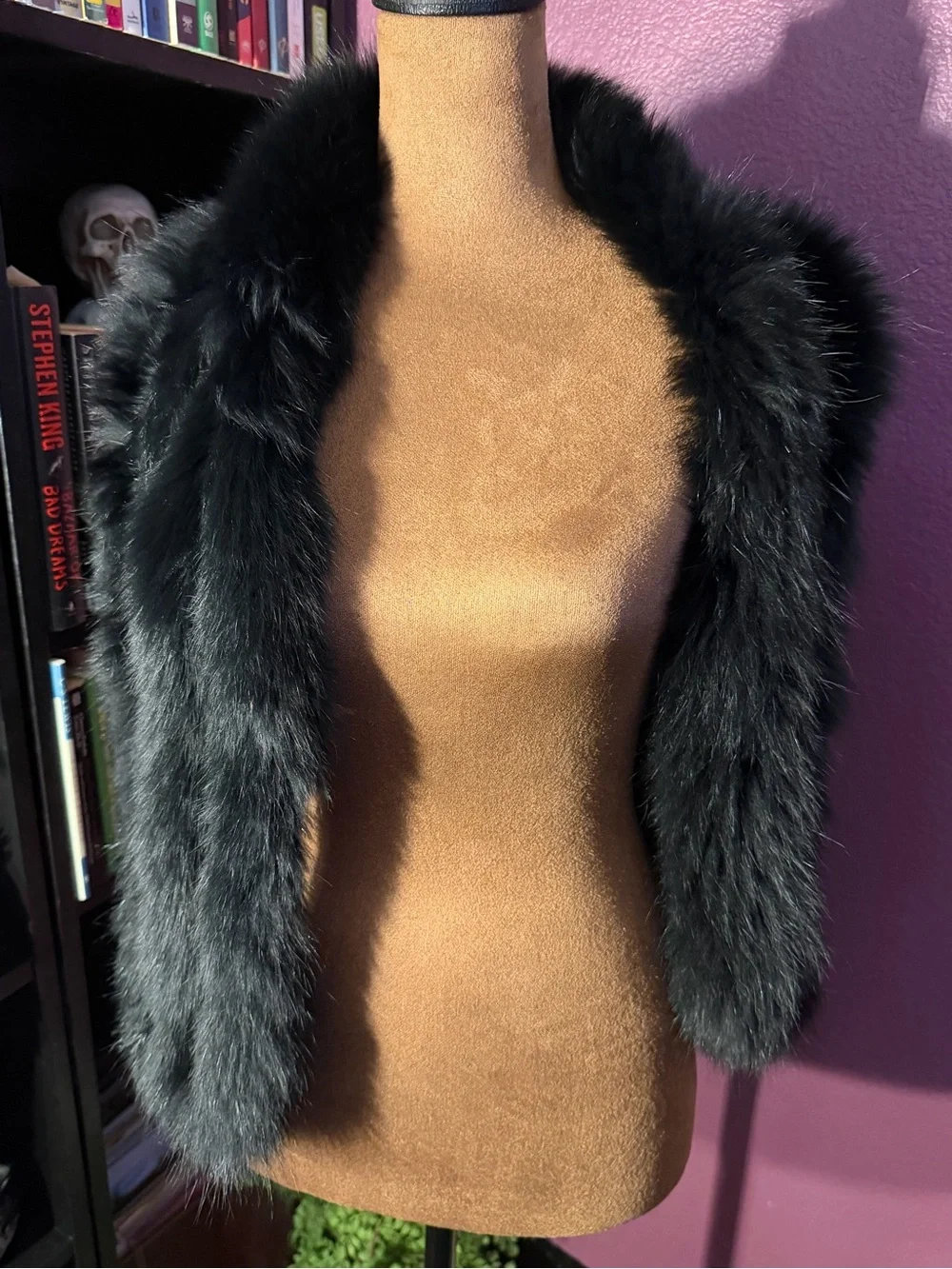 Luxurious Black Fox Fur Stole